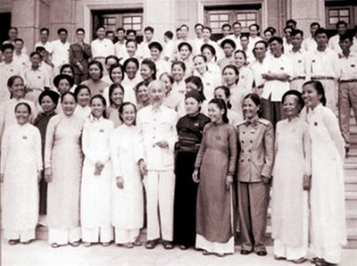Tuyên truyền kỷ niệm 90 năm Ngày thành lập Hội Liên hiệp Phụ nữ Việt Nam (20/10/1930 - 20/10/2020) 